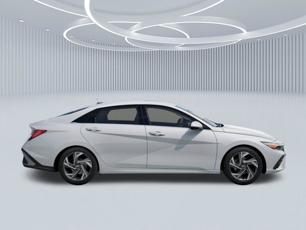 New 2026 Hyundai Elantra Limited FWD image 7