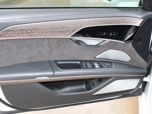 Used 2019 Audi A8 L 3.0T image 22