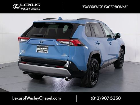 Used 2023 Toyota RAV4 SE AWD/4WD image 4