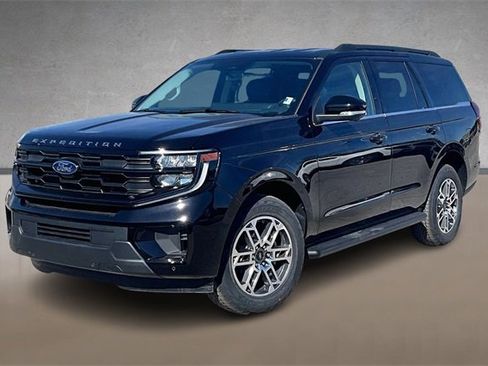 New 2026 Ford Expedition Active image 1