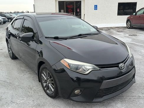 Used 2015 Toyota Corolla LE Premium image 22