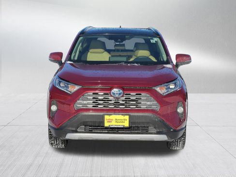 Used 2019 Toyota RAV4 Limited image 2