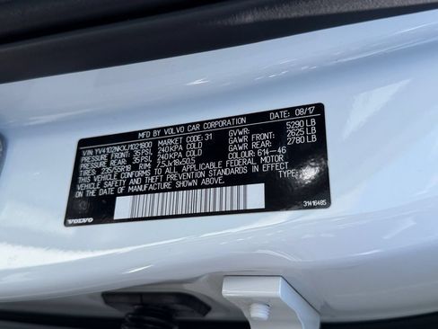 Used 2018 Volvo V90 T5 Cross Country w/ Convenience Package AWD/4WD image 30