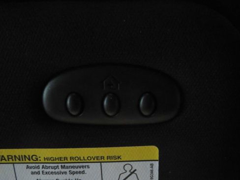 Used 2018 Lincoln MKC Reserve w/ Lincoln MKC Climate Package image 45