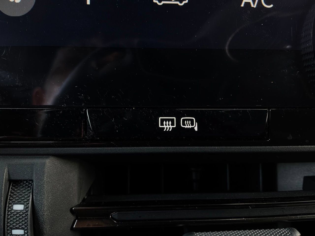 Used 2024 Lexus GX 550 w/ Accessory Package (2T) AWD/4WD image 52