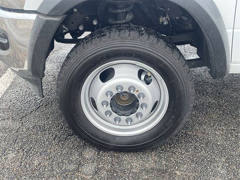 New 2025 RAM 4500 Tradesman image 9