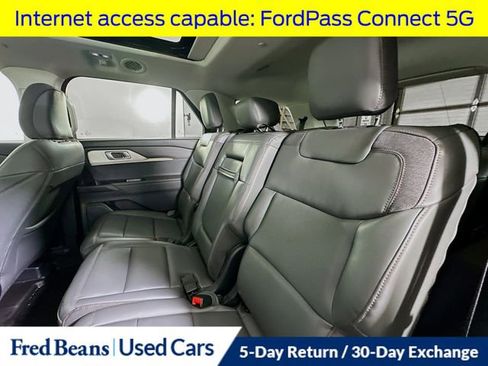 Certified 2025 Ford Explorer Active w/ Active Comfort Package image 31
