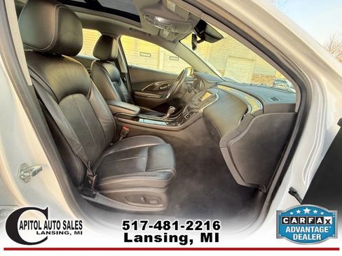 Used 2016 Buick LaCrosse Premium image 22