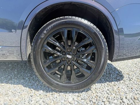 Used 2024 Cadillac XT6 Premium Luxury w/ LPO, Floor Liner Package AWD/4WD image 15