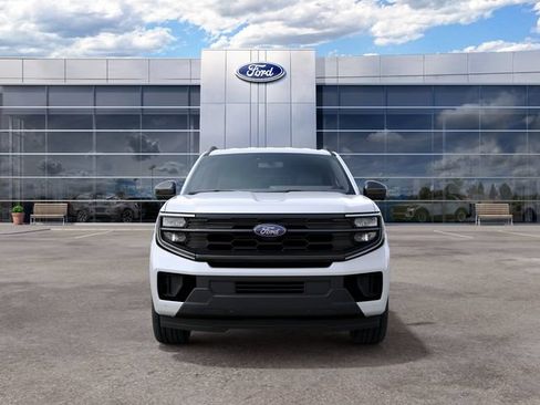 New 2027 Ford Expedition Active AWD/4WD image 3