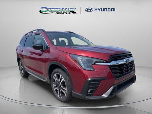 Used 2025 Subaru Ascent Limited w/ Popular Package #2 AWD/4WD image 1