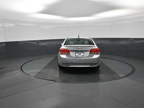 Used 2014 Chevrolet Cruze LT w/ RS Package image 8