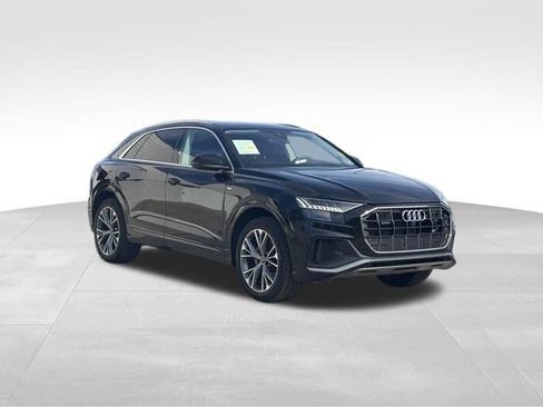 Used 2023 Audi Q8 Premium Plus w/ Premium Plus Package AWD/4WD image 9