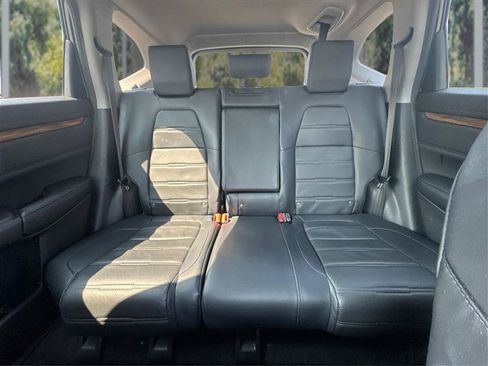 Used 2018 Honda CR-V Touring image 15