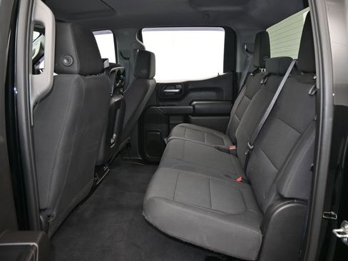 Used 2020 Chevrolet Silverado 1500 Custom w/ Custom Value Package image 27