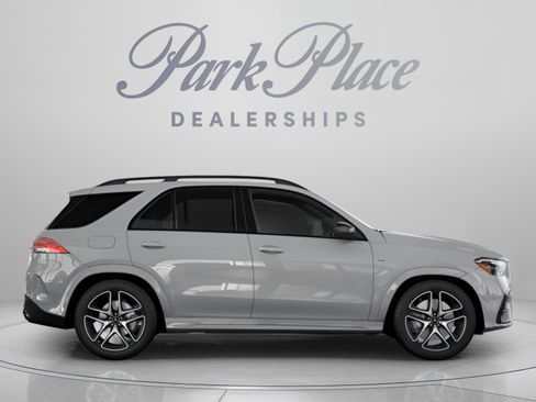 Used 2025 Mercedes-Benz GLE 53 AMG 4MATIC image 26