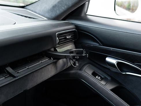 Used 2015 Porsche 911 GT3 image 46