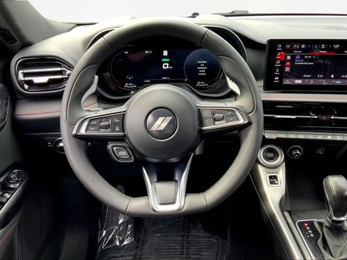 Used 2024 Dodge Hornet R/T w/ R/T Blacktop Package image 8