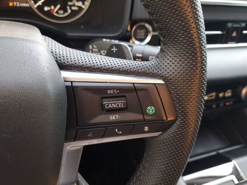 Used 2023 Mitsubishi Outlander SE image 24