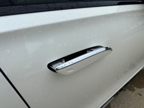Used 2023 Mercedes-Benz S 500 4MATIC w/ AMG Line image 19