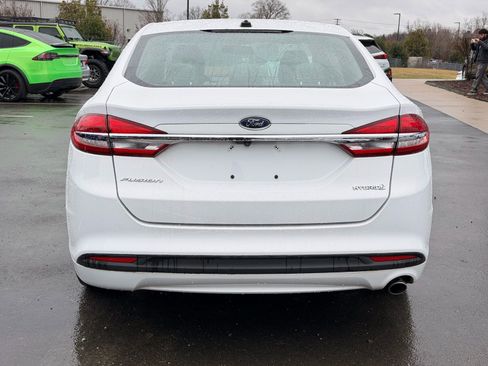 Used 2018 Ford Fusion S image 7