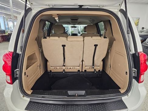 Used 2015 Dodge Grand Caravan SE w/ Quick Order Package 29E SE image 37