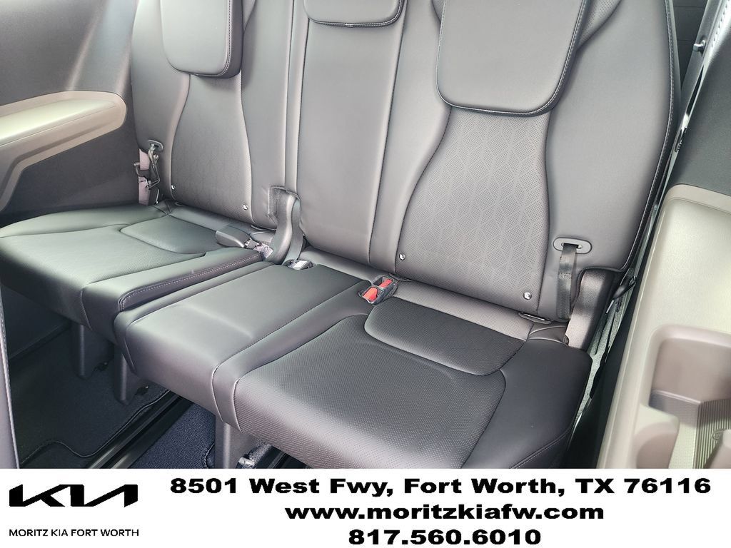 New 2026 Kia Carnival FWD image 20