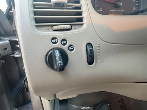 Used 2004 Ford Ranger 4x4 SuperCab image 12