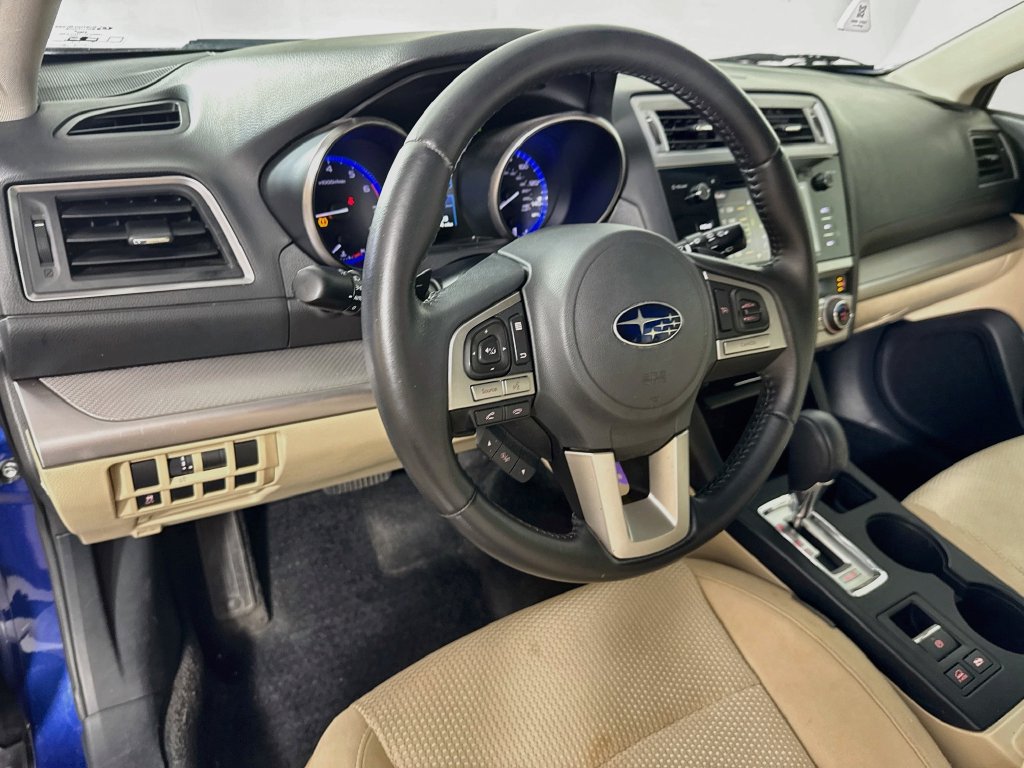 Used 2015 Subaru Outback 2.5i Premium AWD/4WD image 9