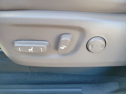 Used 2023 Lexus GX 460 Luxury image 19