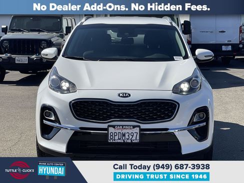 Used 2020 Kia Sportage EX FWD image 2