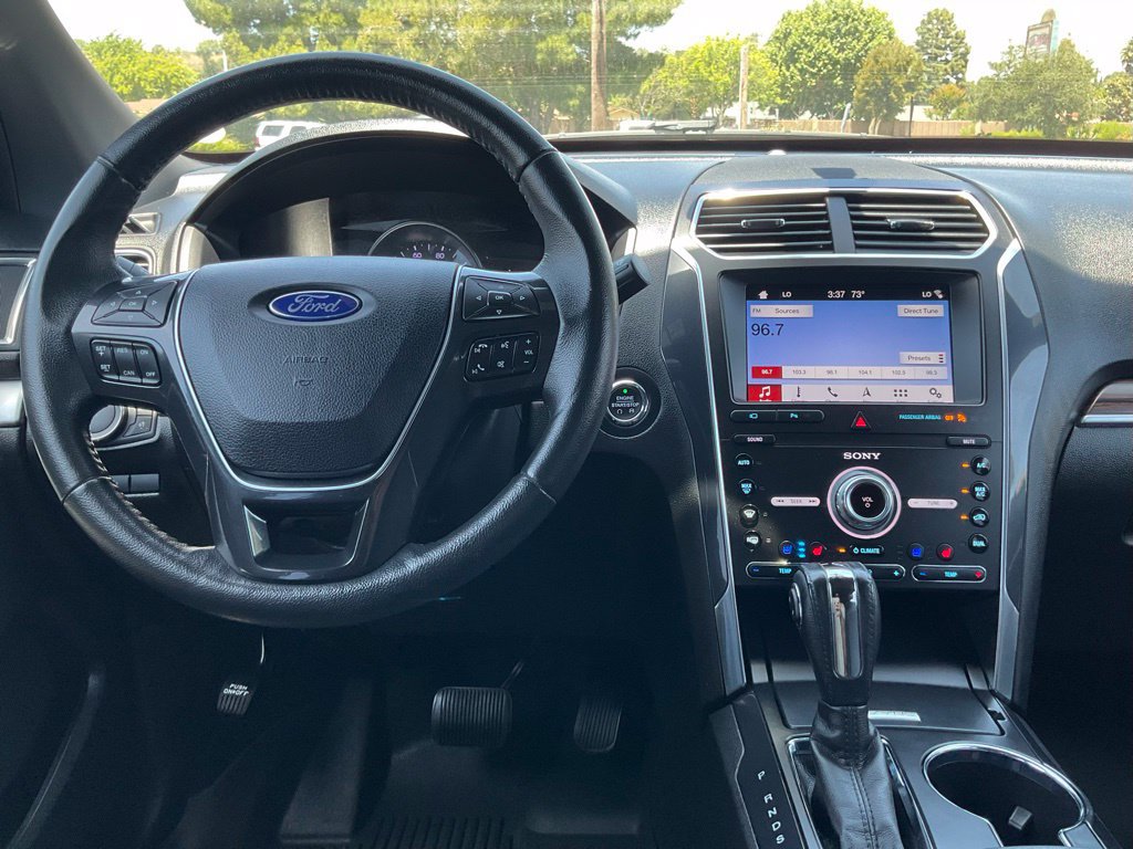 Used 2019 Ford Explorer Limited w/ Class III Trailer Tow Package FWD image 29