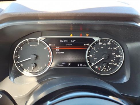 Used 2022 Nissan Rogue SV w/ SV Premium Package image 27