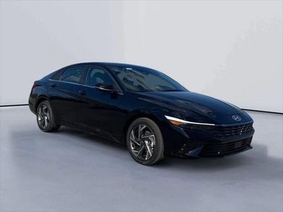 New 2025 Hyundai Elantra Limited