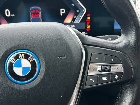 Used 2023 BMW i4 eDrive40 w/ Premium Package RWD image 20