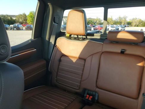 Used 2024 GMC Sierra 1500 Denali Ultimate image 12