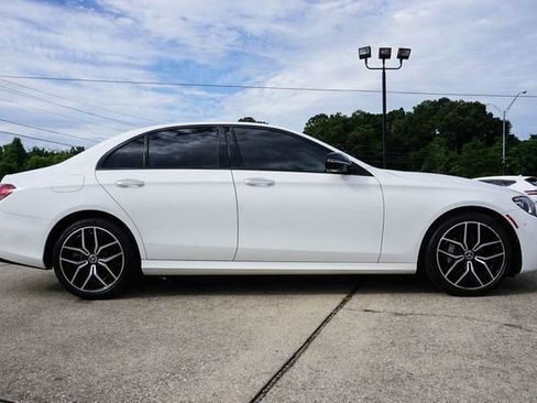 Used 2023 Mercedes-Benz E 450 4MATIC Sedan image 3