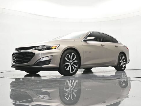 Used 2022 Chevrolet Malibu RS FWD image 36