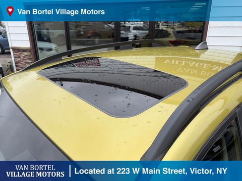 Used 2023 Subaru Crosstrek 2.5i Sport AWD/4WD image 28