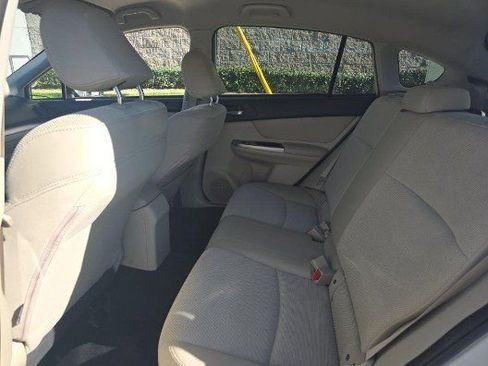 Used 2015 Subaru Crosstrek 2.0i Premium image 8