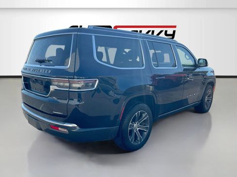 Used 2022 Jeep Grand Wagoneer Series I AWD/4WD image 7