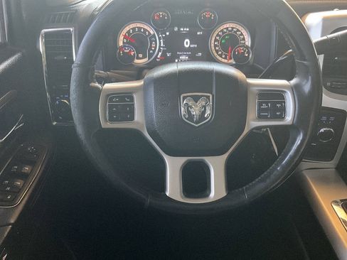 Used 2015 RAM 2500 Laramie w/ Black Appearance Group AWD/4WD image 27