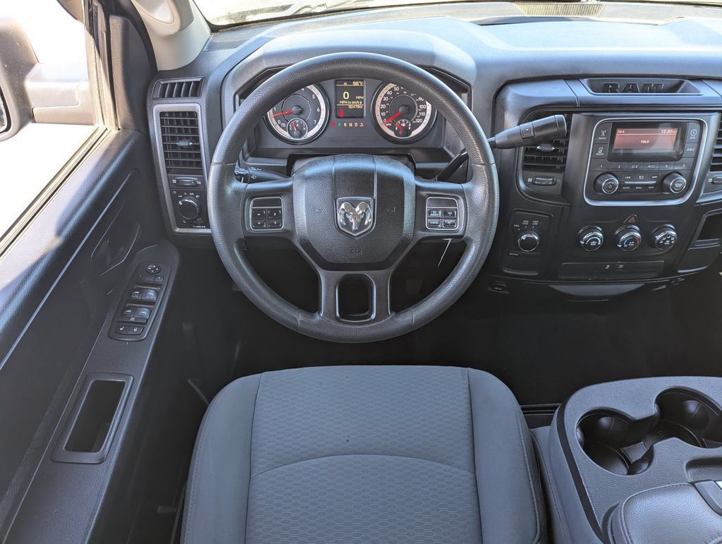 Used 2018 RAM 1500 ST w/ SXT Appearance Group AWD/4WD image 26