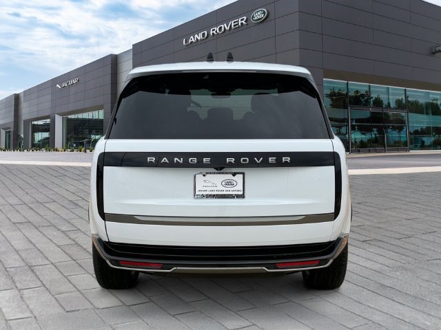 New 2027 Land Rover Range Rover SE AWD/4WD image 4