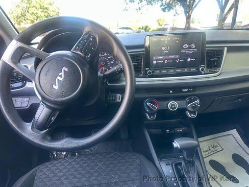 Used 2022 Kia Rio LX image 13