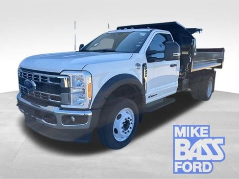 New 2023 Ford F450 XL w/ XL Chrome Package image 1