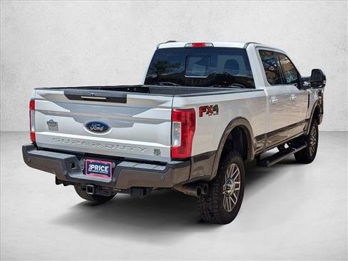 Used 2017 Ford F250 King Ranch w/ FX4 Off-Road Package AWD/4WD image 5