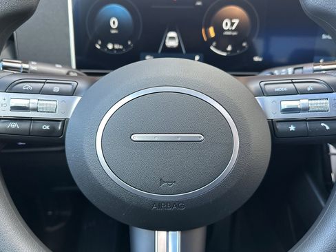 Certified 2025 Hyundai Santa Cruz SEL image 24