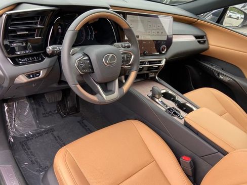 Used 2024 Lexus RX 350 Premium w/ Accessory Package (Z1) AWD/4WD image 25