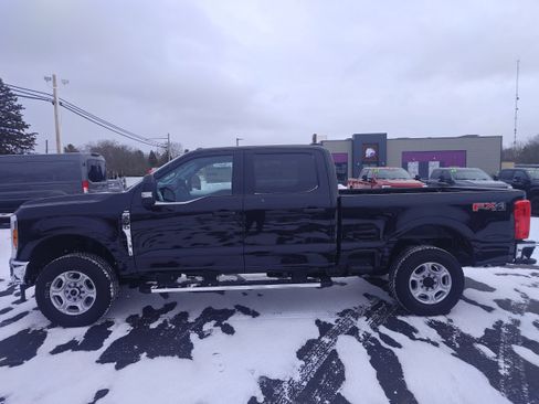 New 2026 Ford F250 XLT image 8